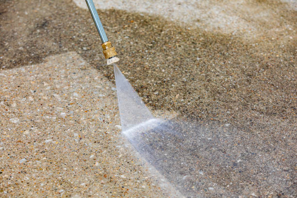 Best Graffiti Removal  in Preston Heights, IL